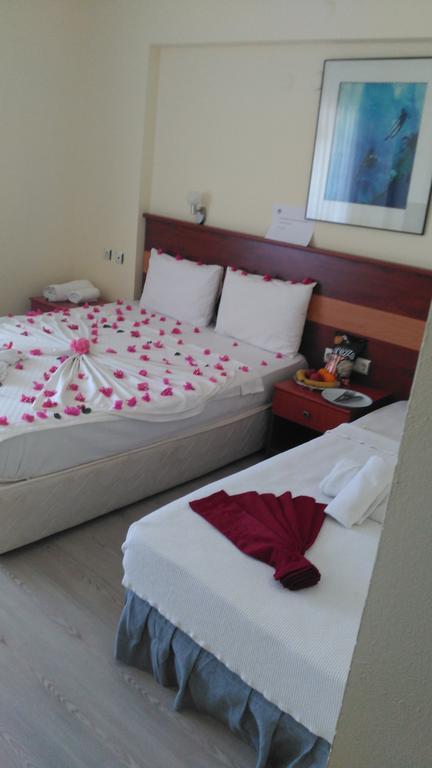 Hotel First Class Didim Luaran gambar