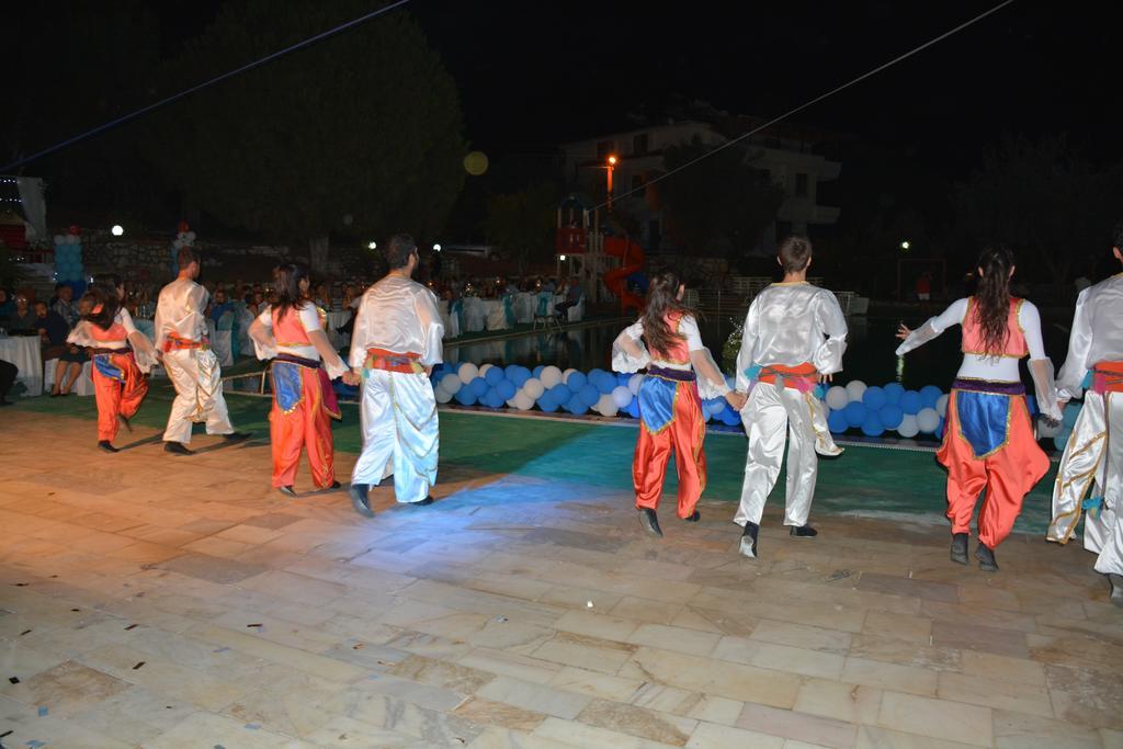 Hotel First Class Didim Luaran gambar