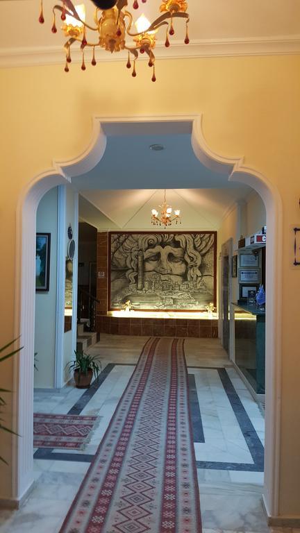 Hotel First Class Didim Luaran gambar